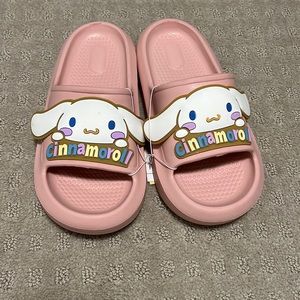 Brand New Pink Cinnamoroll Slipper
